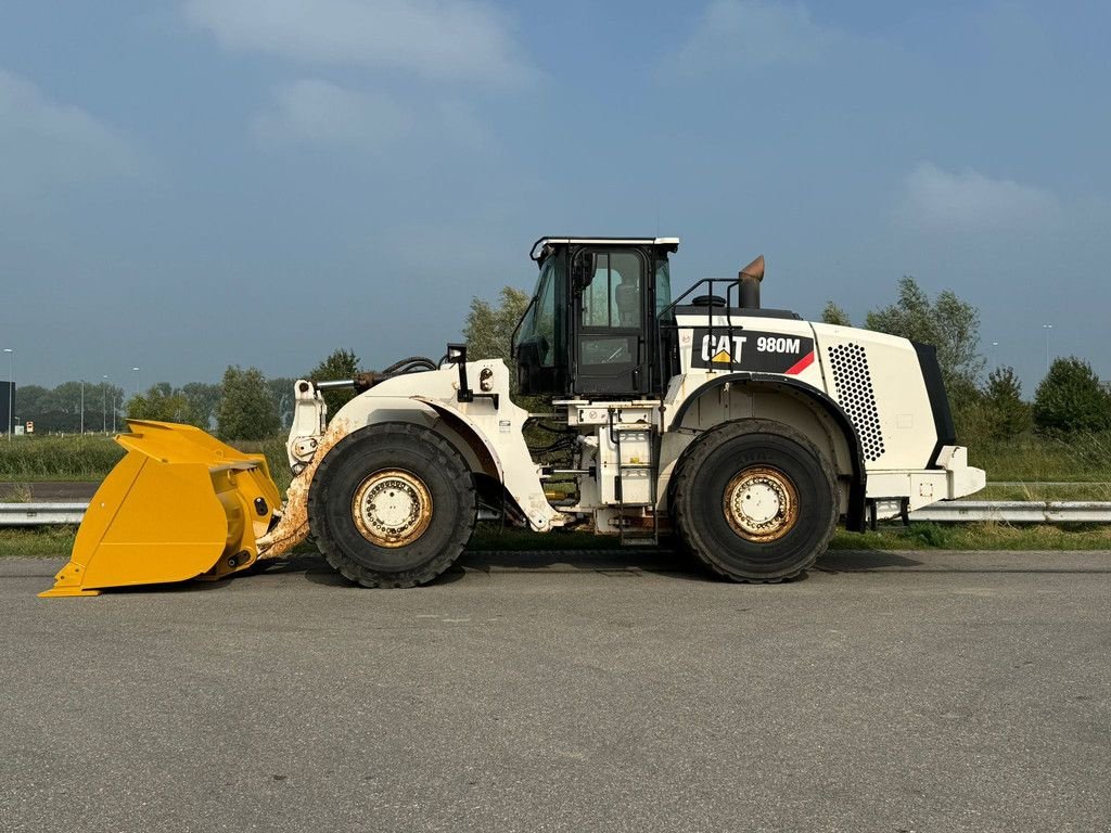 Radlader du type Caterpillar 980M, Gebrauchtmaschine en Velddriel (Photo 1)