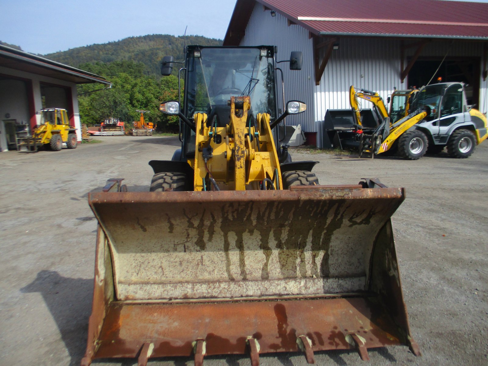 Radlader del tipo Caterpillar Cat 907 H mit Breitreifen, Gebrauchtmaschine en Haselbach (Imagen 9)