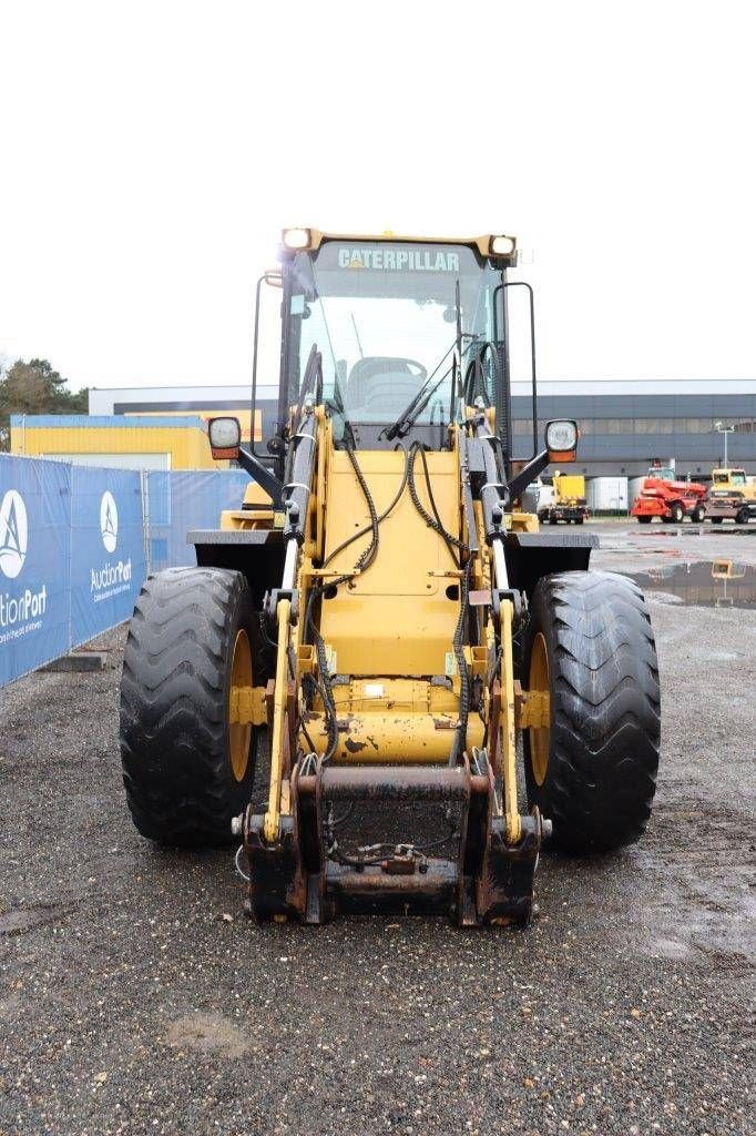 Radlader du type Caterpillar IT14G, Gebrauchtmaschine en Antwerpen (Photo 9)