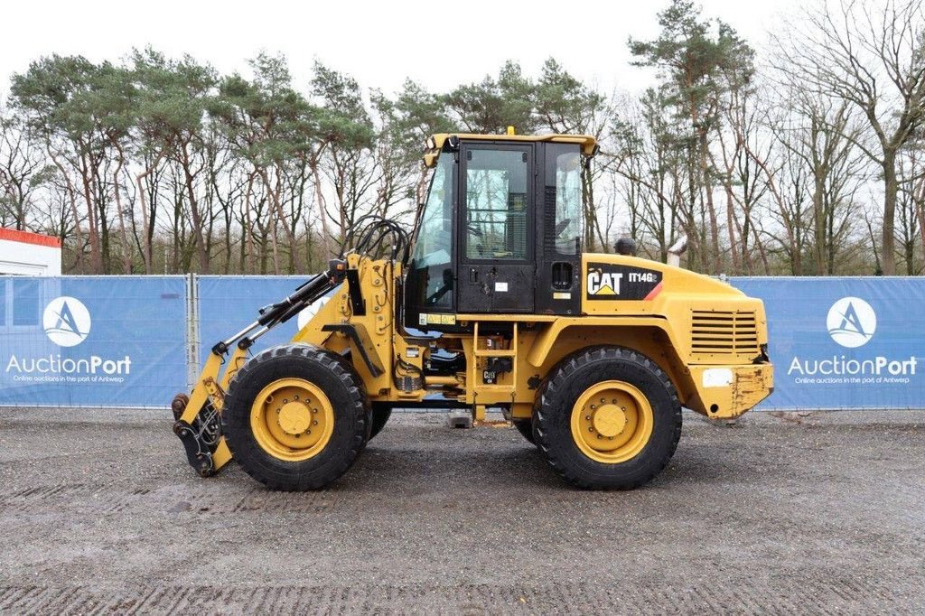 Radlader du type Caterpillar IT14G, Gebrauchtmaschine en Antwerpen (Photo 2)