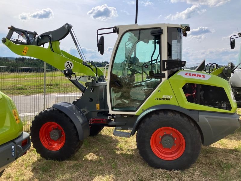 Radlader van het type CLAAS TORION 530 *AKTION*, Neumaschine in Hollfeld (Foto 1)