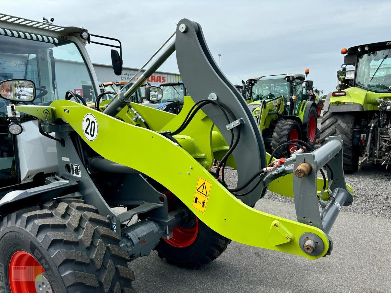 Radlader van het type CLAAS TORION 530, NEU !, Neumaschine in Westerstede (Foto 10)