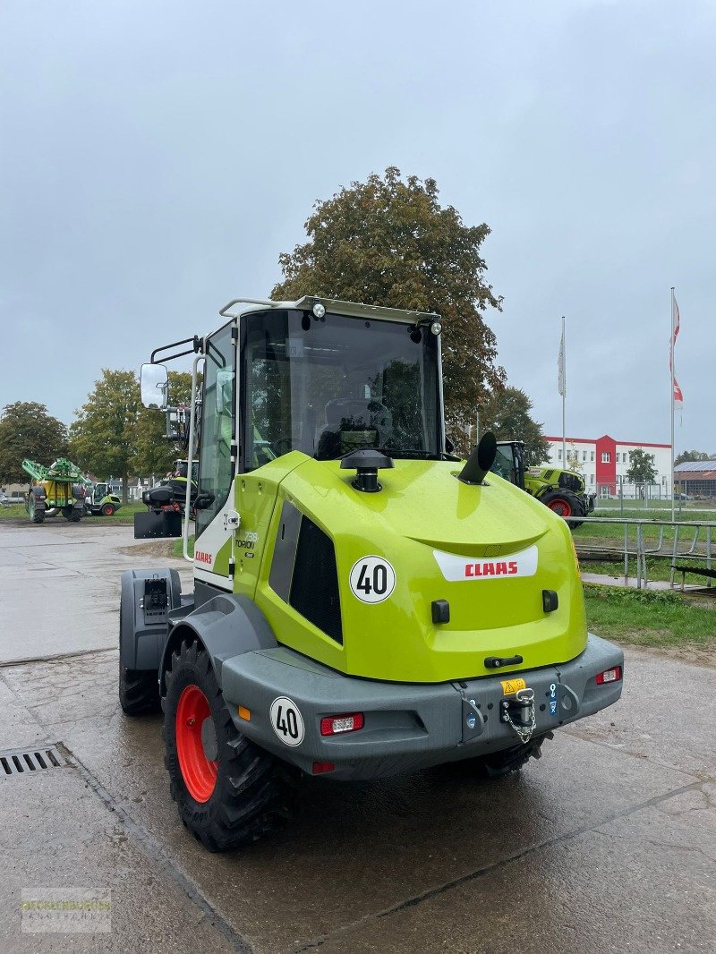 Radlader des Typs CLAAS TORION 738 T SINUS **NEU**, Gebrauchtmaschine in Mühlengeez (Bild 7)