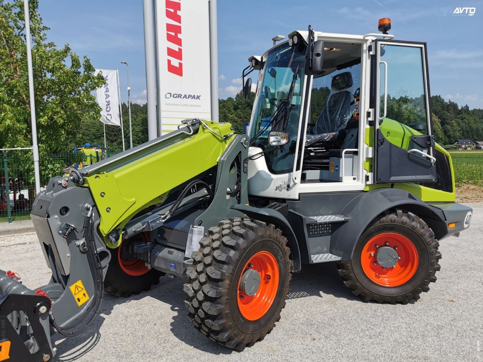 Radlader des Typs CLAAS TORION 738 T, Neumaschine in Naklo (Bild 14)