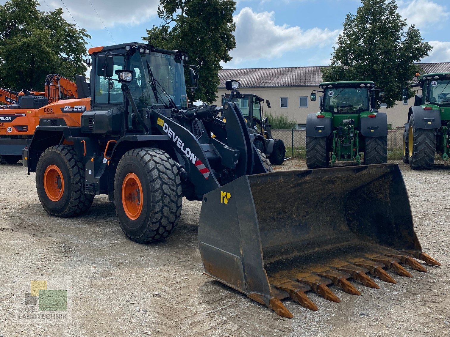 Radlader a típus Develon DL 220-7, Gebrauchtmaschine ekkor: Regensburg (Kép 2)