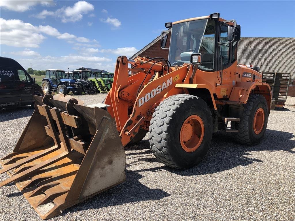 Radlader van het type Doosan DL 200, Gebrauchtmaschine in Nørager (Foto 1)