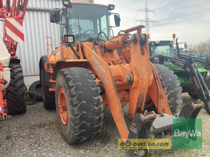 Radlader des Typs Doosan DL 300, Gebrauchtmaschine in Großweitzschen (Bild 3)