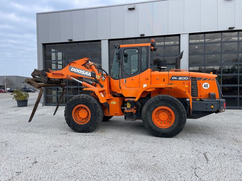 Radlader van het type Doosan DL200, Gebrauchtmaschine in Holten (Foto 1)