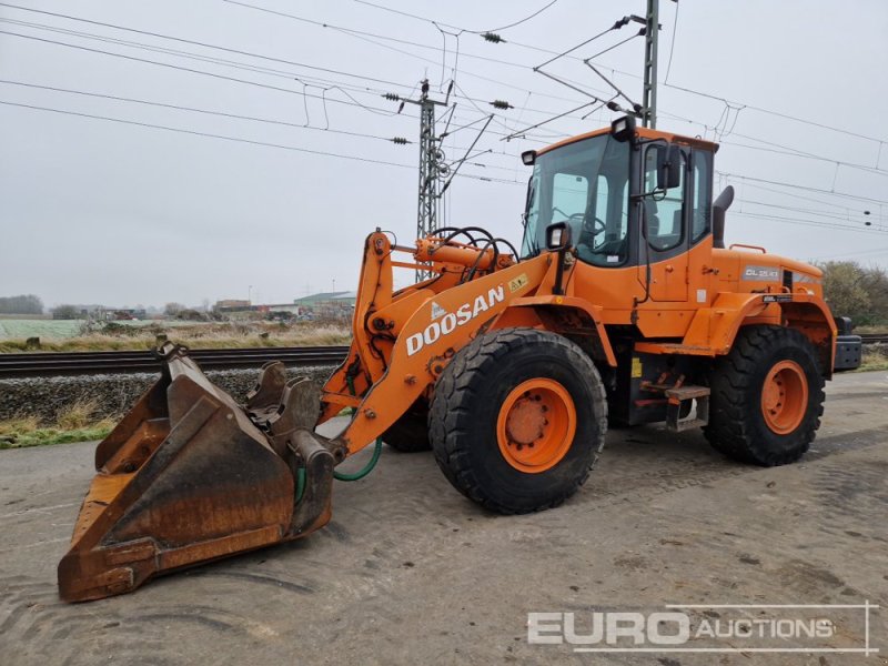 Radlader типа Doosan DL200, Gebrauchtmaschine в Dormagen (Фотография 1)