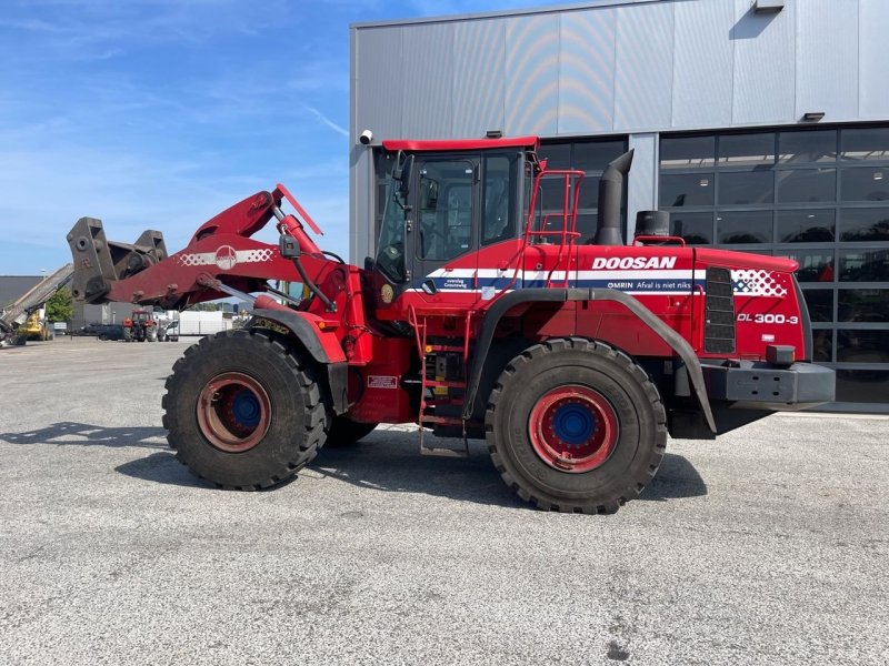 Radlader tipa Doosan DL300-3, Gebrauchtmaschine u Holten