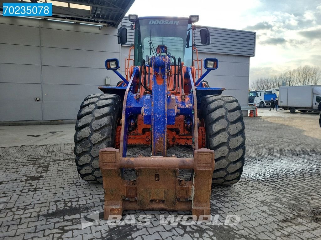 Radlader of the type Doosan DL300 DUTCH DEALER MACHINE - NEW WATER PUMP, Gebrauchtmaschine in Veghel (Picture 9)