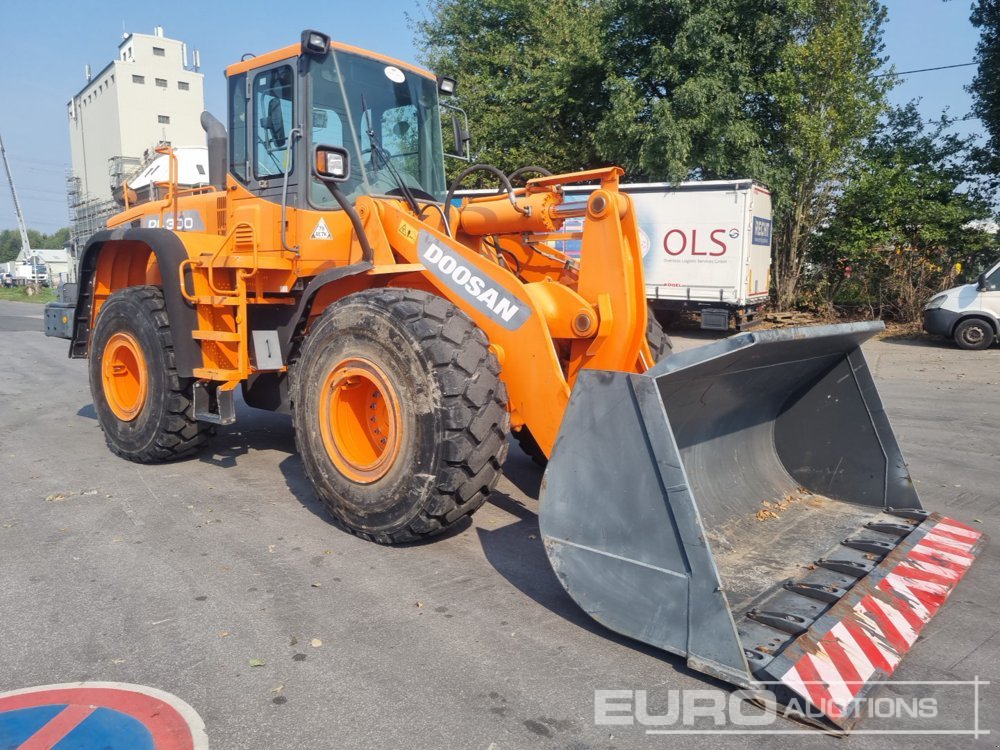 Radlader типа Doosan DL300, Gebrauchtmaschine в Dormagen (Фотография 3)