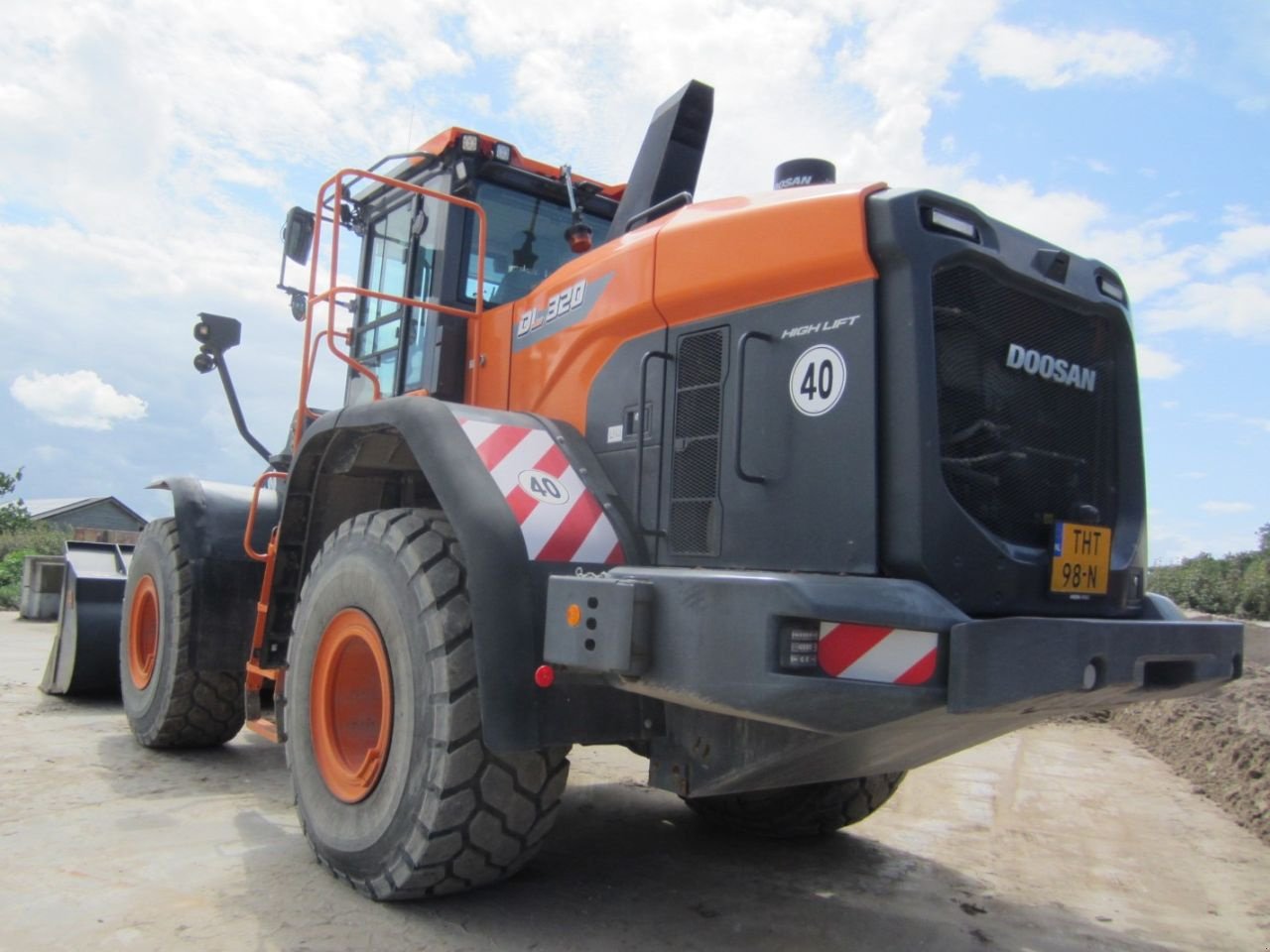 Radlader del tipo Doosan DL320-7, Gebrauchtmaschine en Arum (Imagen 5)