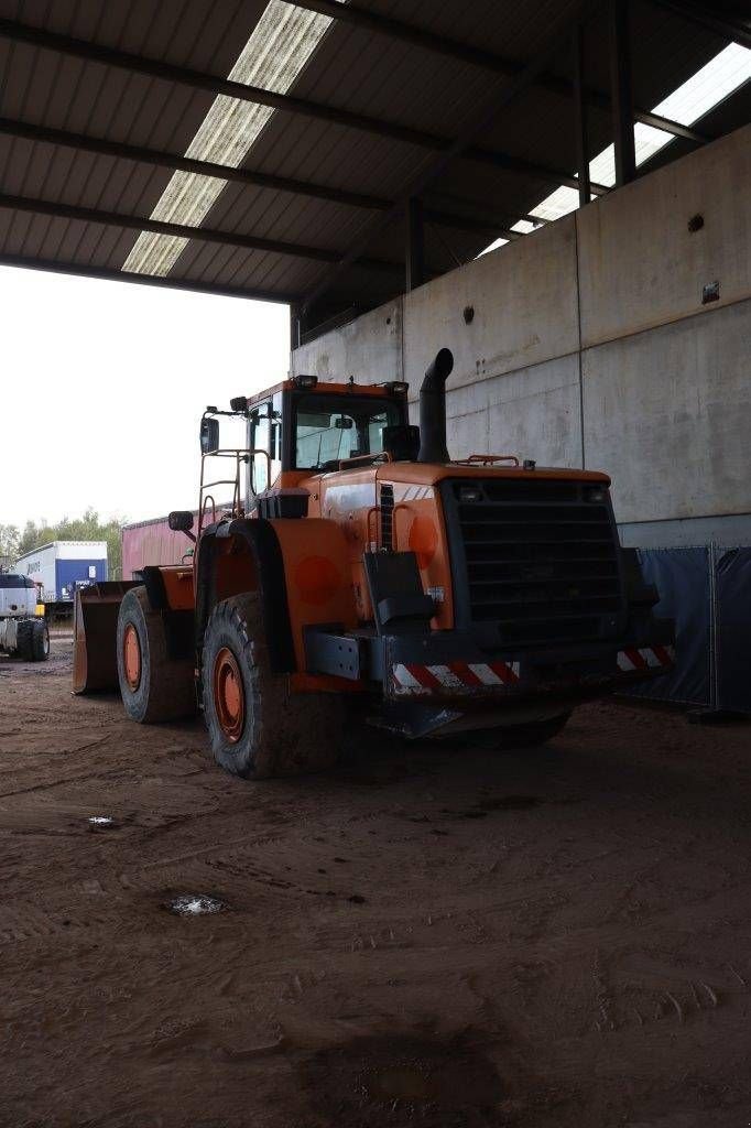 Radlader van het type Doosan DL500, Gebrauchtmaschine in Antwerpen (Foto 4)