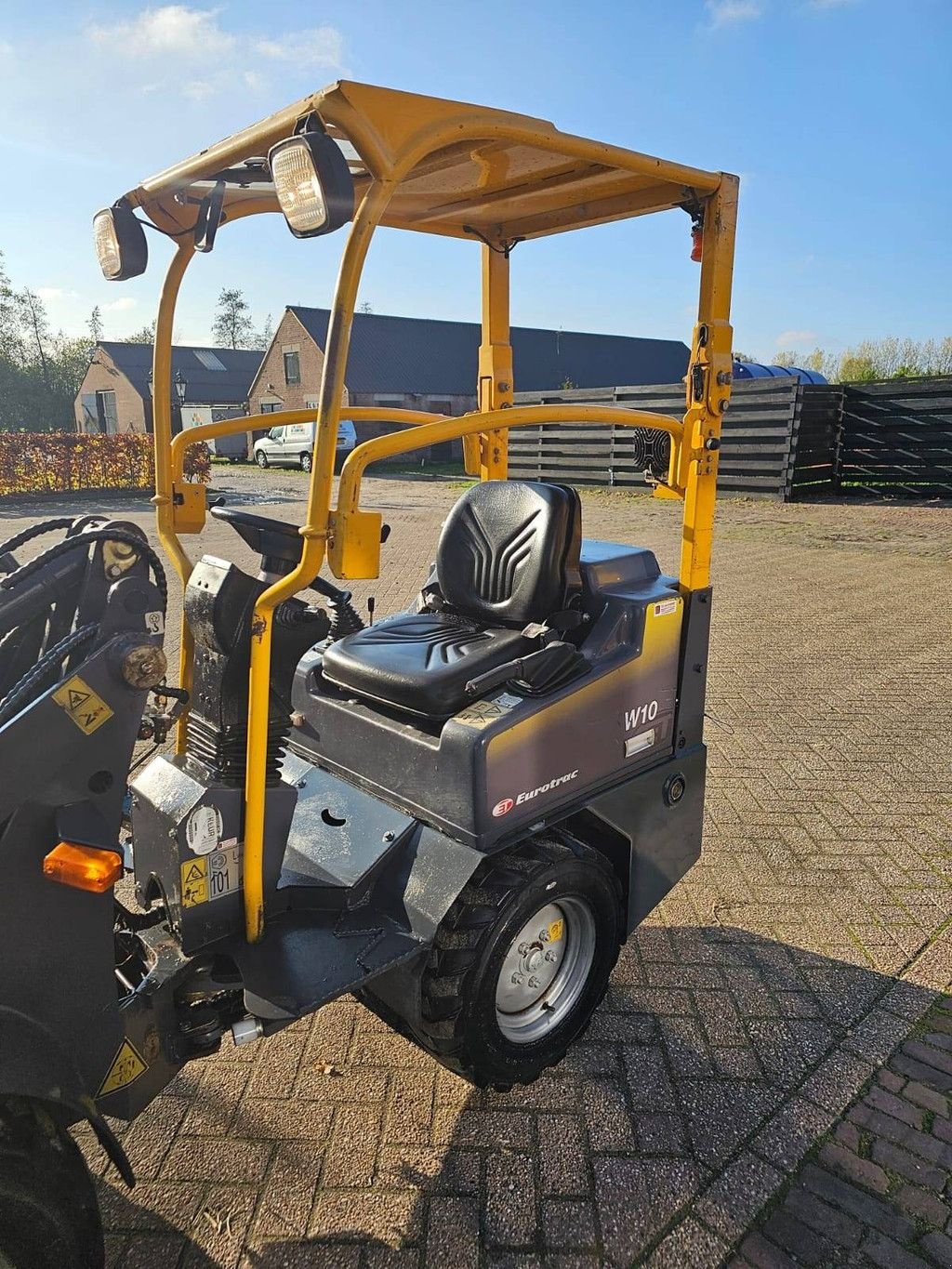 Radlader of the type Eurotrac 800/W10, Gebrauchtmaschine in Antwerpen (Picture 10)