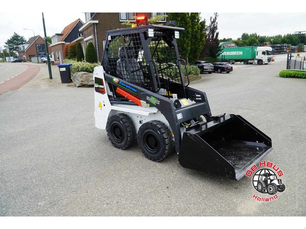 Radlader tip Eurotrac SK35E, Neumaschine in MIJNSHEERENLAND (Poză 4)