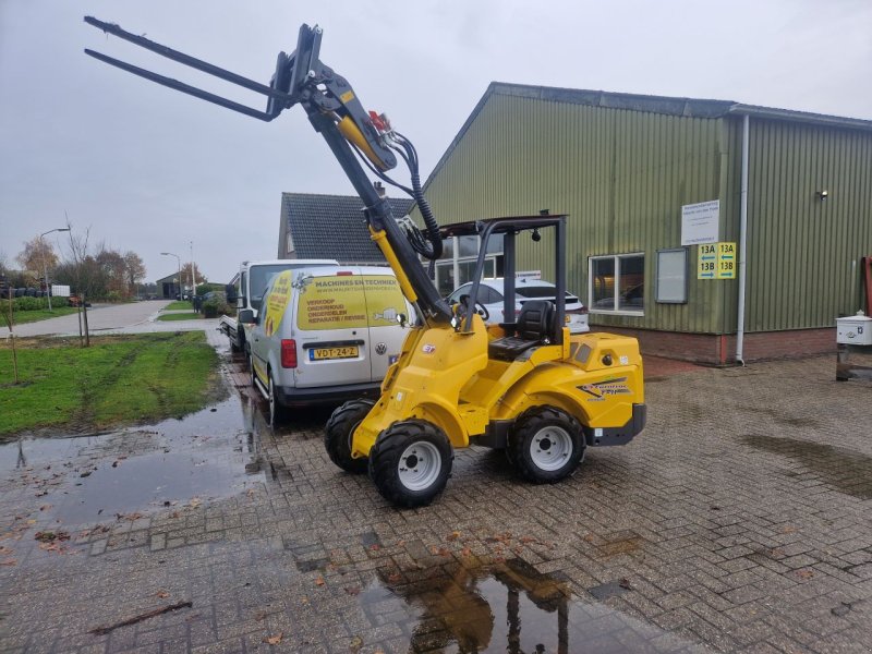 Radlader of the type Eurotrac T11, Neumaschine in Smilde (Picture 1)