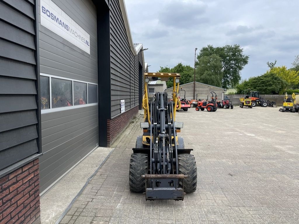 Radlader del tipo Eurotrac W11 minishovel / kniklader BJ 2019, Gebrauchtmaschine en Neer (Imagen 5)