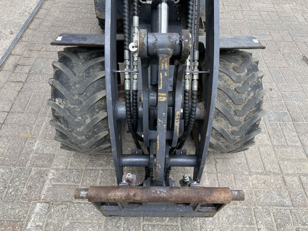 Radlader del tipo Eurotrac W11 minishovel / kniklader BJ 2019, Gebrauchtmaschine en Neer (Imagen 7)