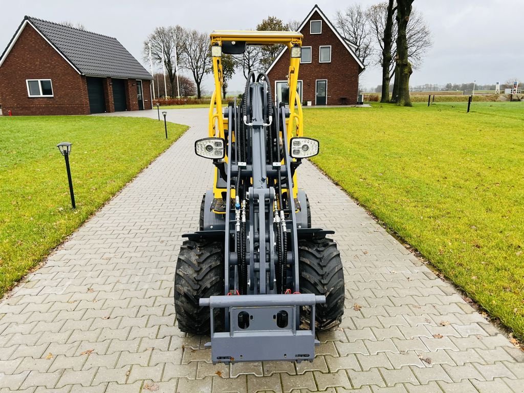 Radlader of the type Eurotrac W11 W opname, Neumaschine in Coevorden (Picture 3)