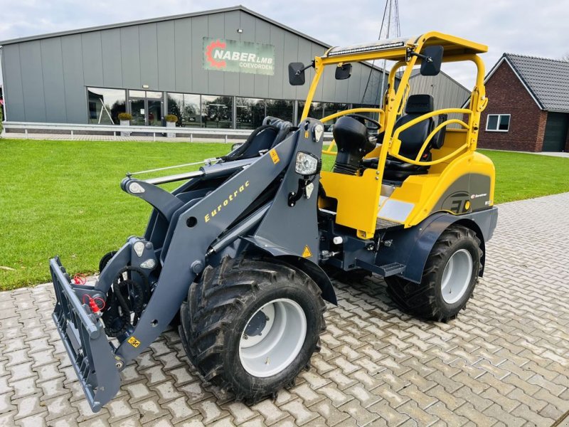 Radlader of the type Eurotrac W13-F, Neumaschine in Coevorden (Picture 1)