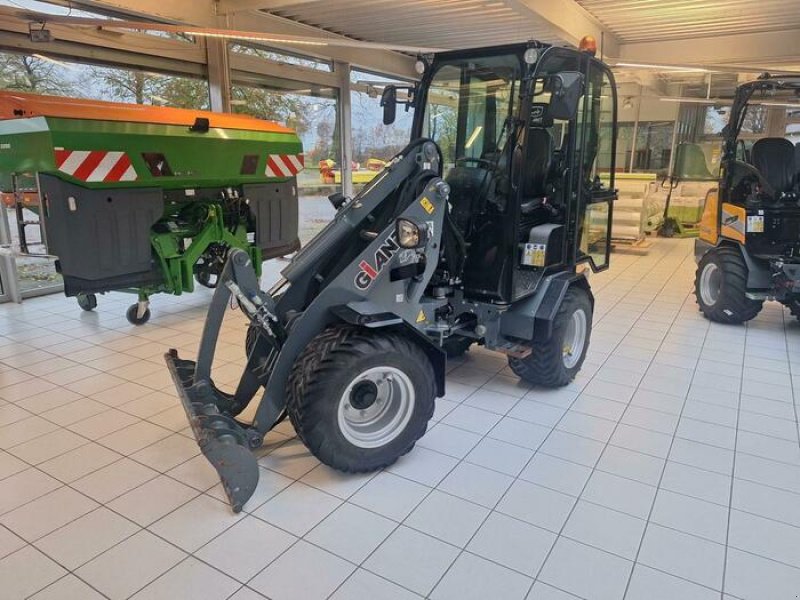 Radlader tip GiANT D337T, Gebrauchtmaschine in Kürten-Neuensaal (Poză 1)