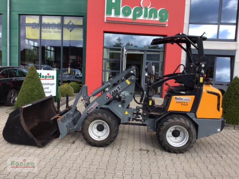 Radlader du type GiANT D337T, Gebrauchtmaschine en Bakum