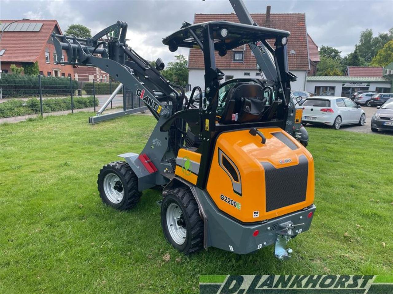 Radlader del tipo GiANT G 2200 E, Neumaschine en Klein Berßen (Imagen 3)