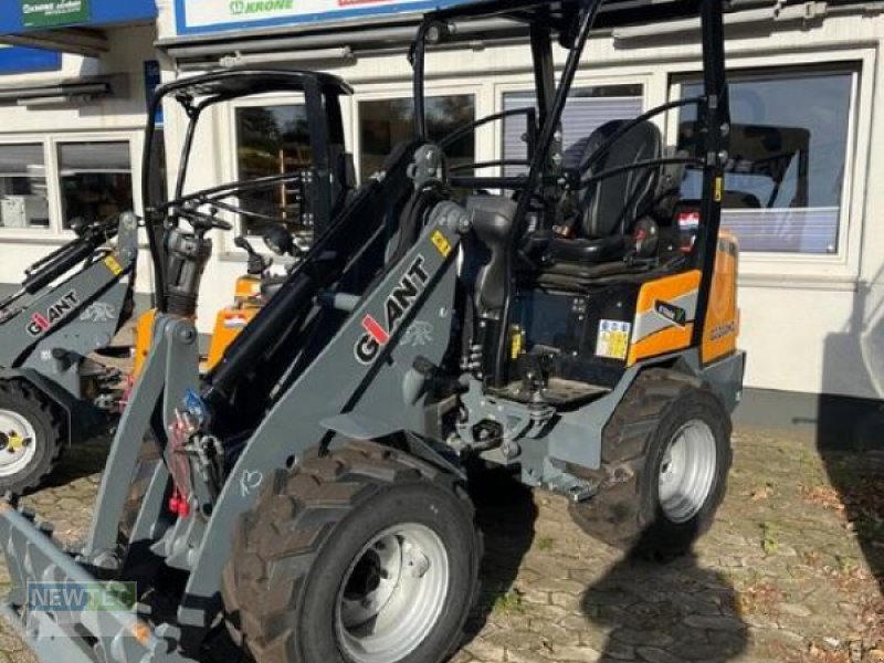 Radlader типа GiANT G2200 HD, Gebrauchtmaschine в Schwanewede-Brundorf