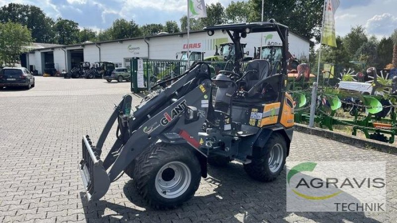 Radlader del tipo GiANT G2200E, Neumaschine en Melle-Wellingholzhausen (Imagen 3)