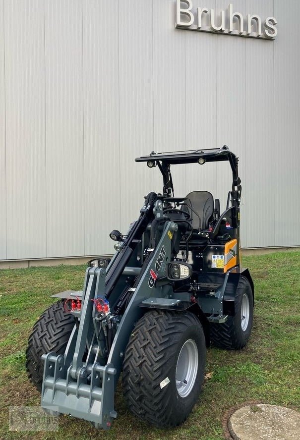 Radlader van het type GiANT G2500 HD, Neumaschine in Karstädt (Foto 4)