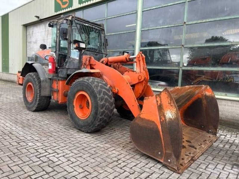 Radlader van het type Hitachi ZW 150-6, Gebrauchtmaschine in Roosendaal (Foto 4)