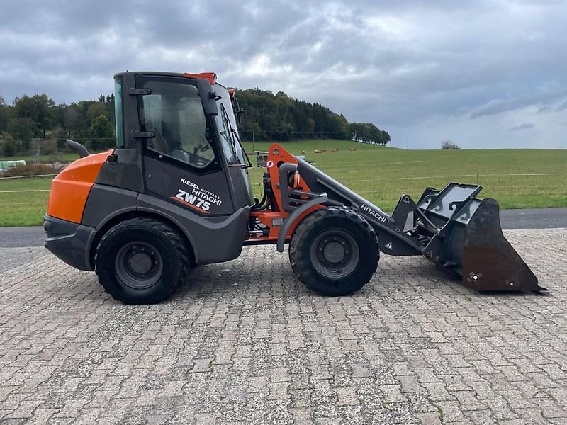 Radlader typu Hitachi ZW75-6 / Mecalac, Gebrauchtmaschine v Steinau  (Obrázek 3)