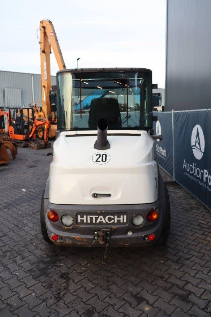 Radlader Türe ait Hitachi ZW75, Gebrauchtmaschine içinde Antwerpen (resim 4)