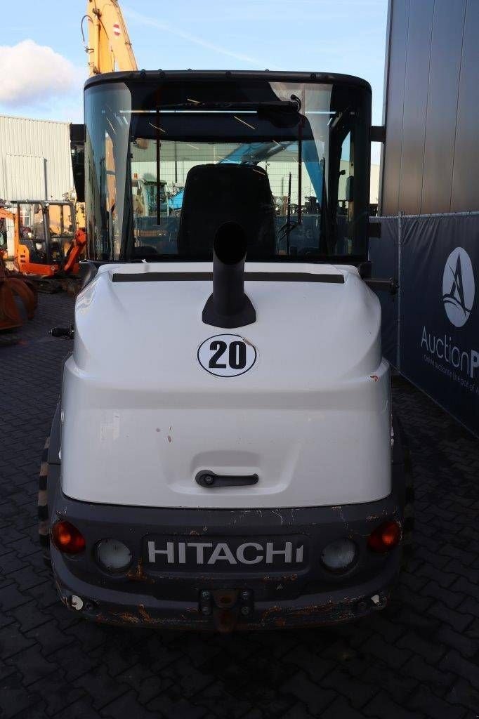 Radlader tip Hitachi ZW75, Gebrauchtmaschine in Antwerpen (Poză 4)