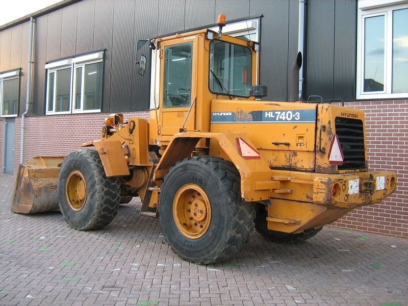 Radlader van het type Hyundai HL740-3, Gebrauchtmaschine in Barneveld (Foto 2)