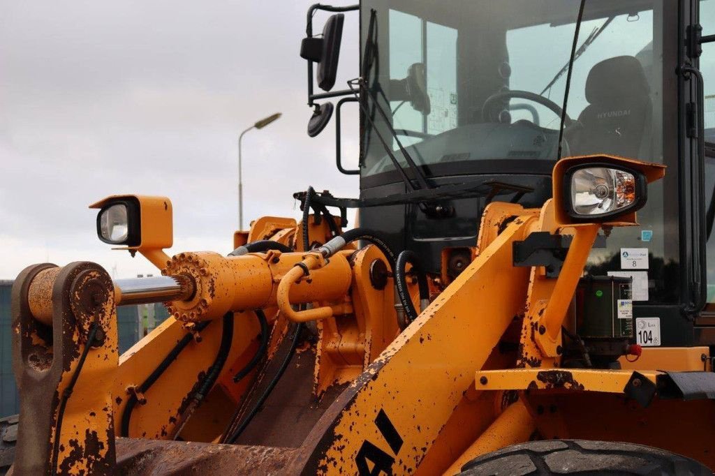 Radlader of the type Hyundai HL955, Gebrauchtmaschine in Antwerpen (Picture 11)