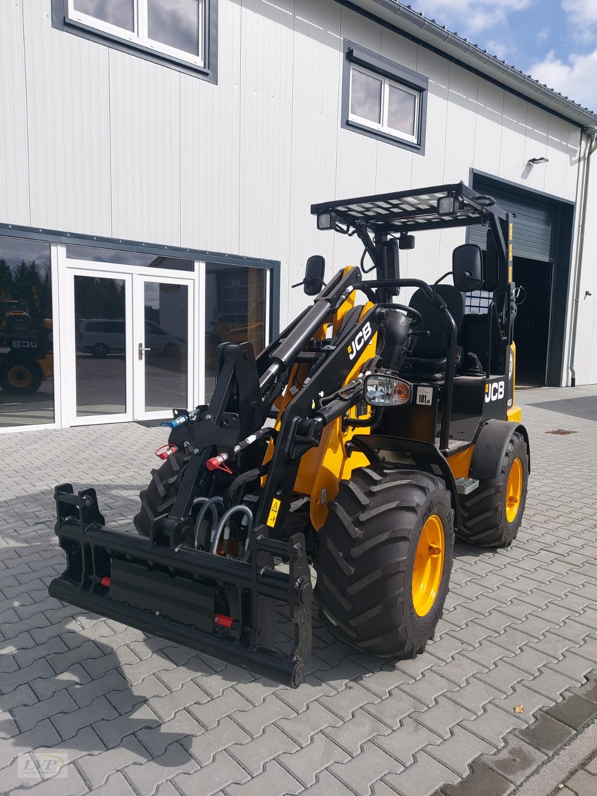 Radlader typu JCB 403 Abklappbares Schutzdach, Neumaschine w Pegnitz (Zdjęcie 3)