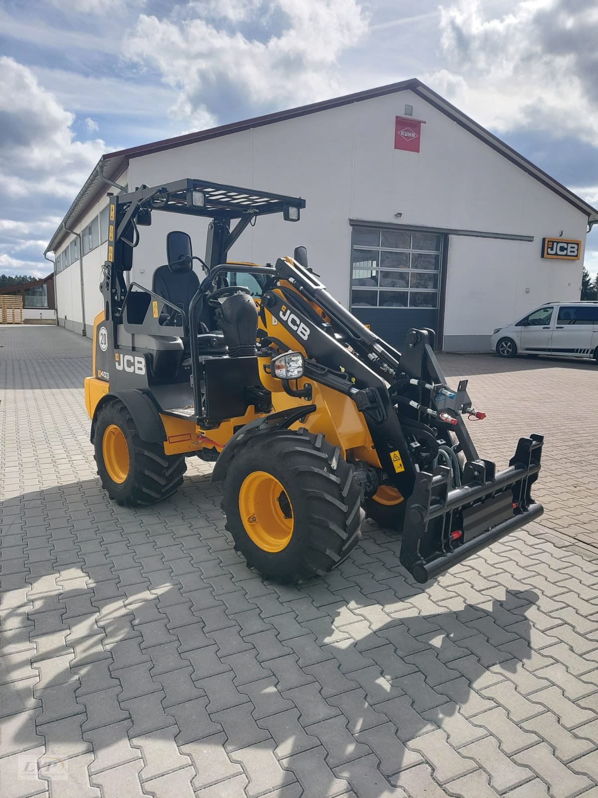 Radlader del tipo JCB 403 Abklappbares Schutzdach, Neumaschine In Pegnitz (Immagine 4)