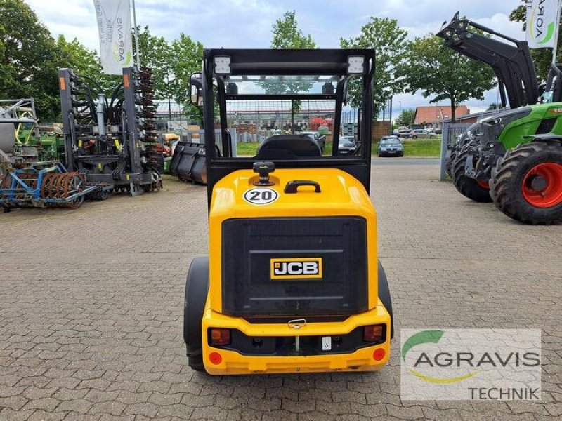 Radlader typu JCB 403 AGRI SMART POWER, Gebrauchtmaschine w Schneverdingen (Zdjęcie 4)