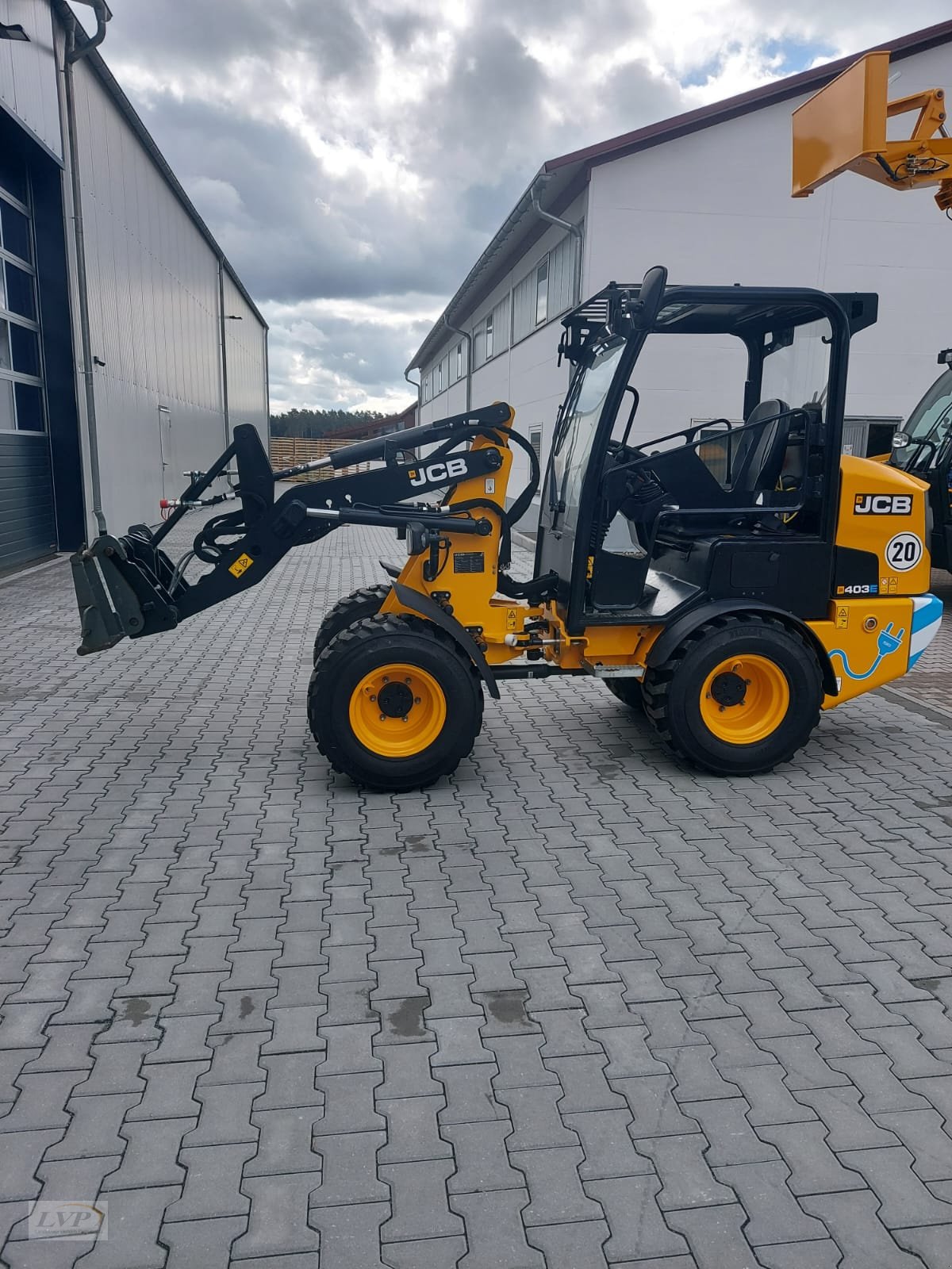 Radlader van het type JCB 403 E  (BLE Förderfähig mit 20 %), Neumaschine in Pegnitz (Foto 1)