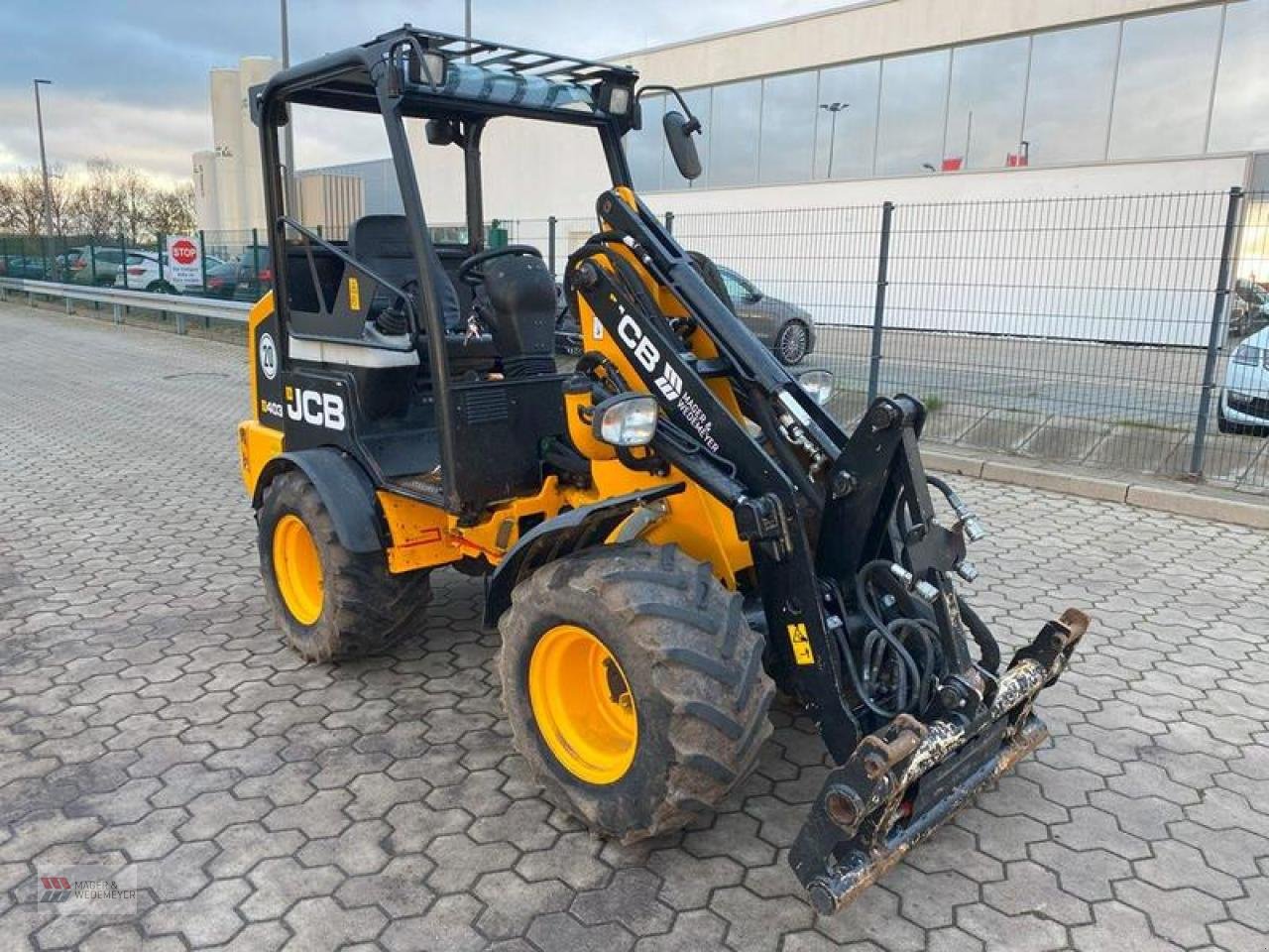 Radlader des Typs JCB 403 HOFLADER, Gebrauchtmaschine in Oyten (Bild 3)