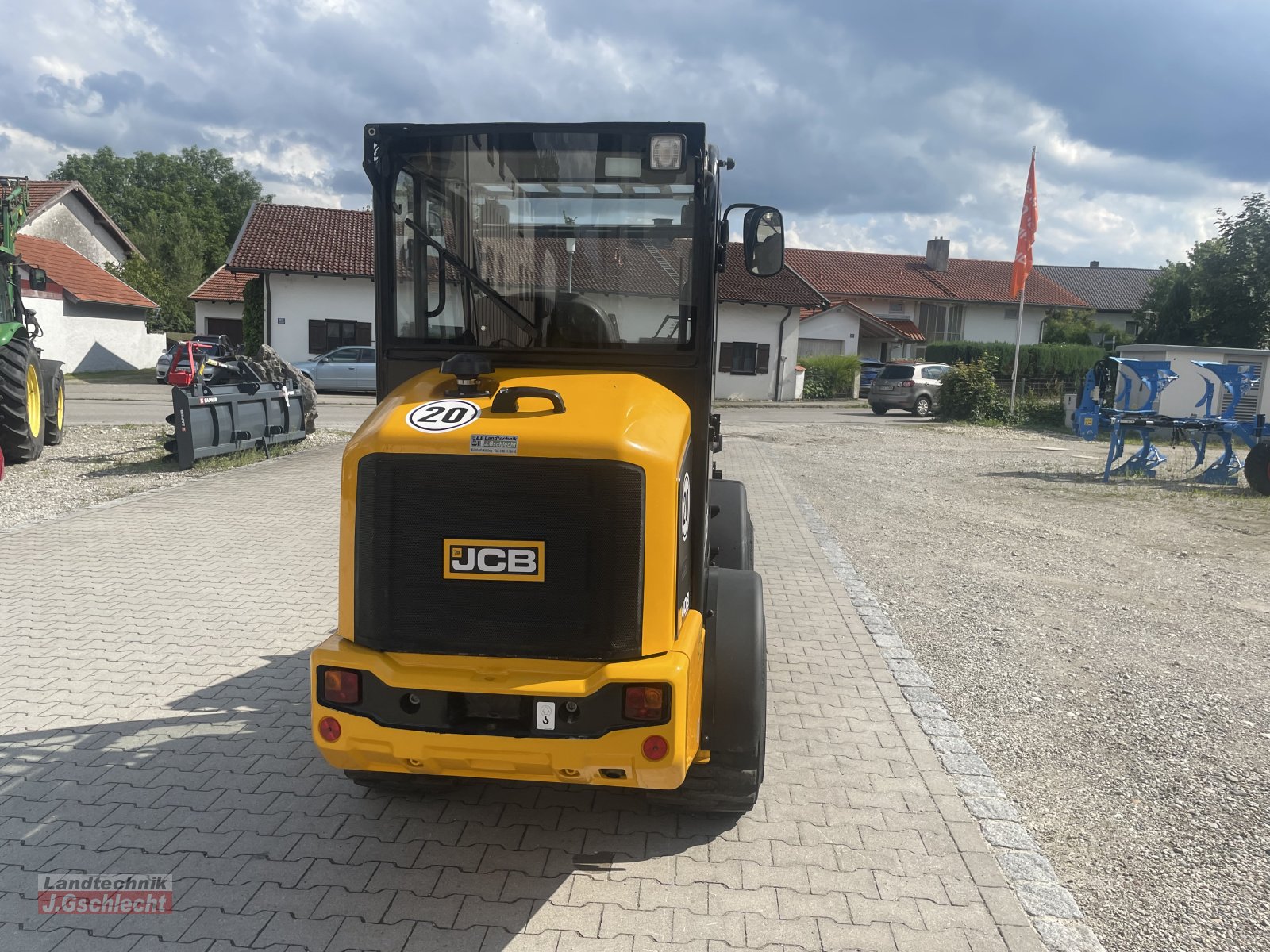 Radlader van het type JCB 403 Smart Power, Gebrauchtmaschine in Mühldorf (Foto 10)