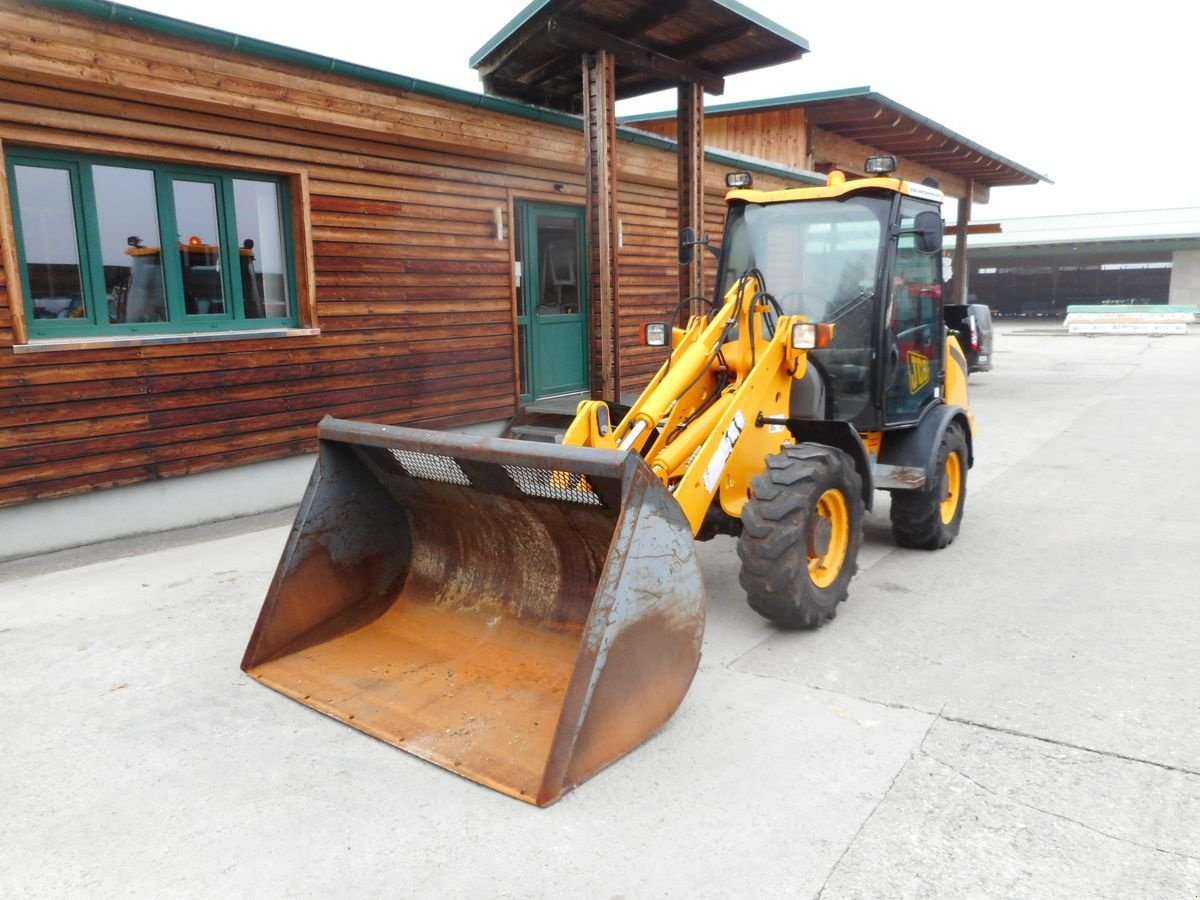 Radlader typu JCB 406 mit hydr. Schnellwechsler + Schaufel ( 4.934, Gebrauchtmaschine v St. Nikolai ob Draßling (Obrázek 2)