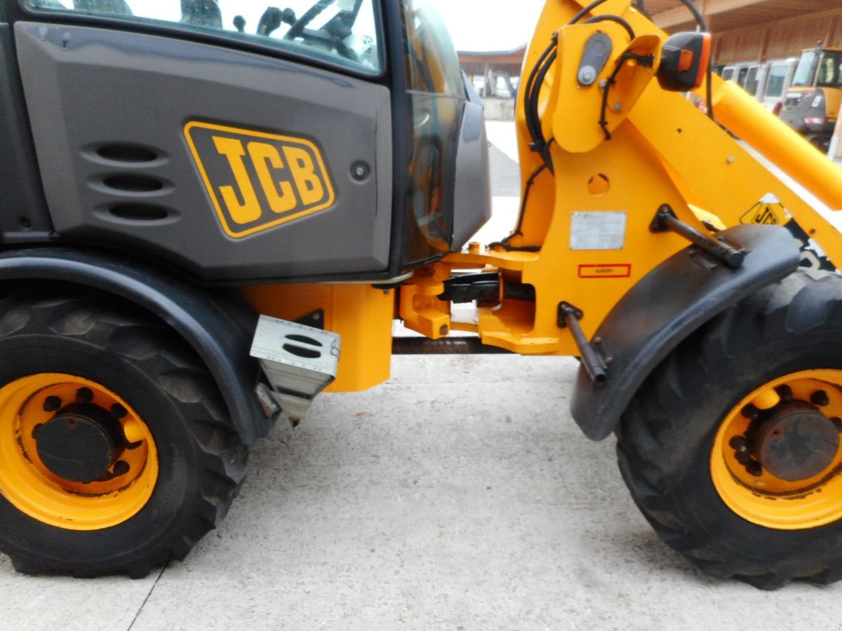 Radlader tip JCB 406 mit hydr. Schnellwechsler + Schaufel ( 4.934, Gebrauchtmaschine in St. Nikolai ob Draßling (Poză 15)