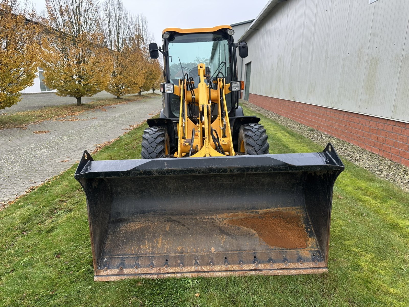 Radlader du type JCB 406 Radlader / Hoflader inkl. hydr. SWE, Palettengabel, Klappschaufel, Gebrauchtmaschine en Wagenfeld (Photo 5)