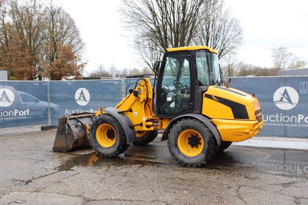 Radlader Türe ait JCB 406, Gebrauchtmaschine içinde Antwerpen (resim 3)