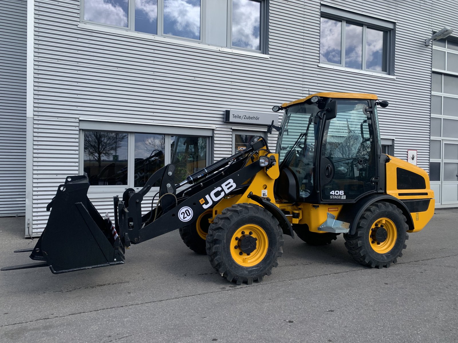 Radlader du type JCB 406, Neumaschine en Heimstetten (Photo 1)