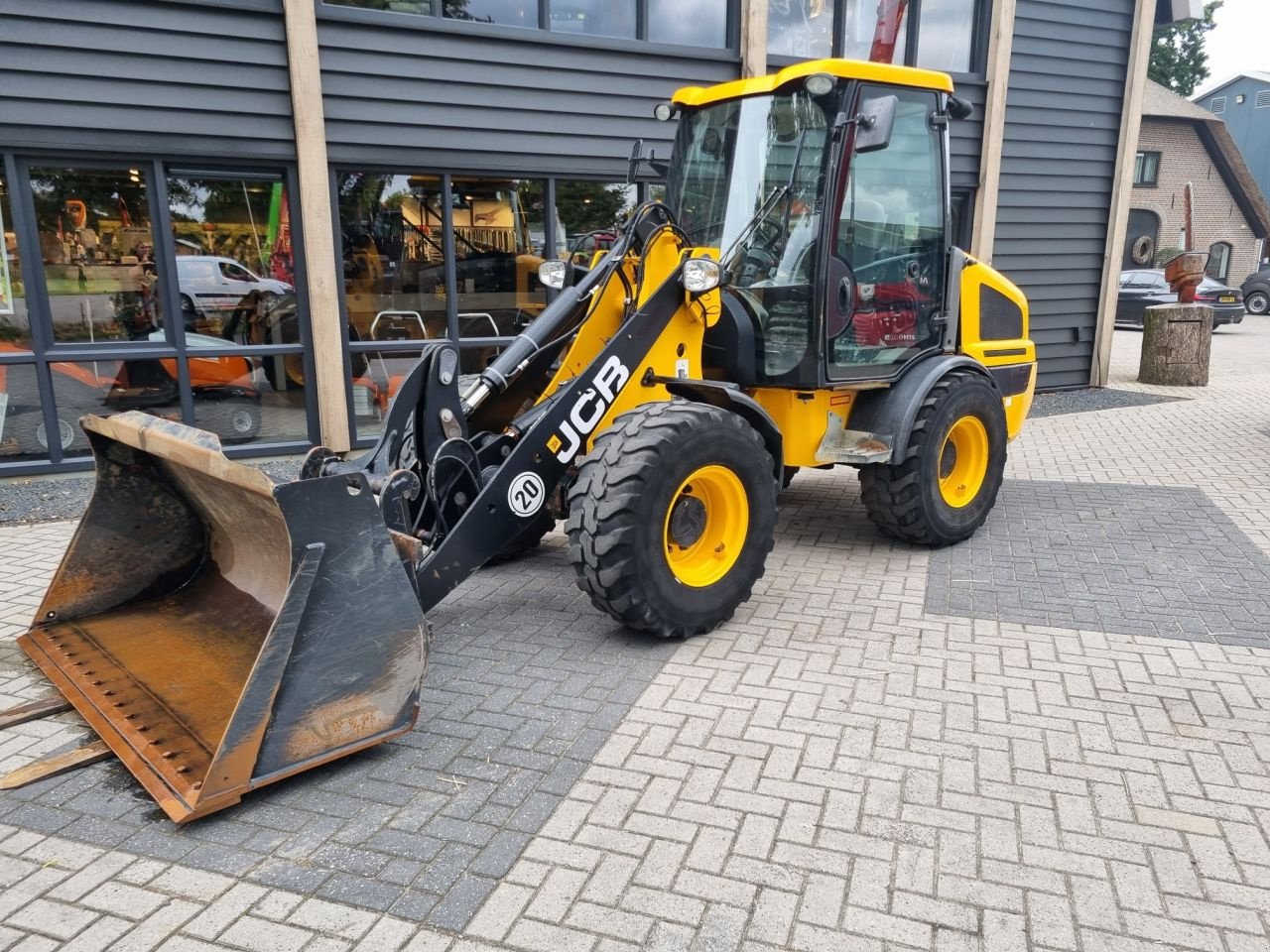 Radlader del tipo JCB 407, Gebrauchtmaschine en Lunteren (Imagen 2)