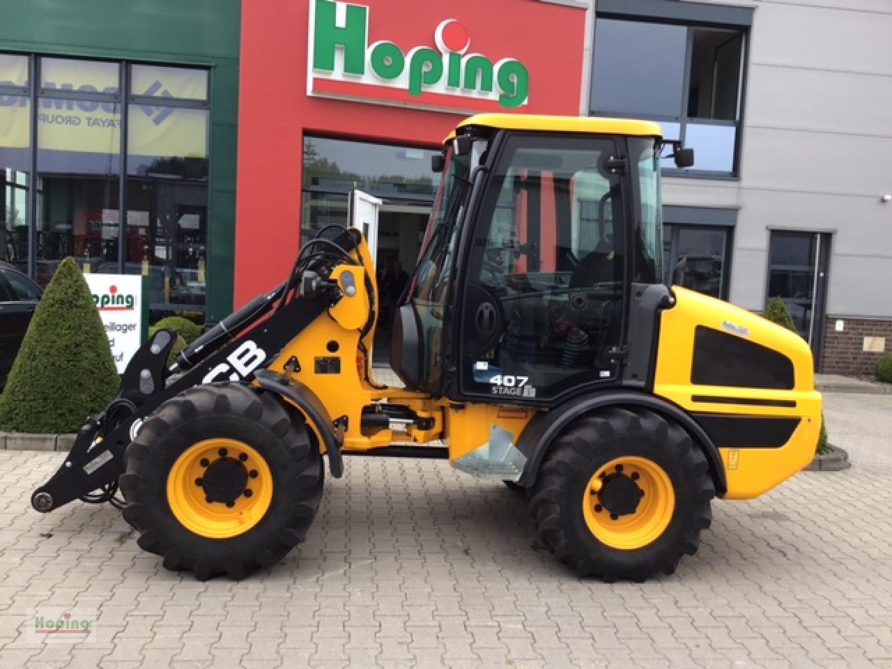 Radlader tip JCB 407, Gebrauchtmaschine in Bakum (Poză 1)